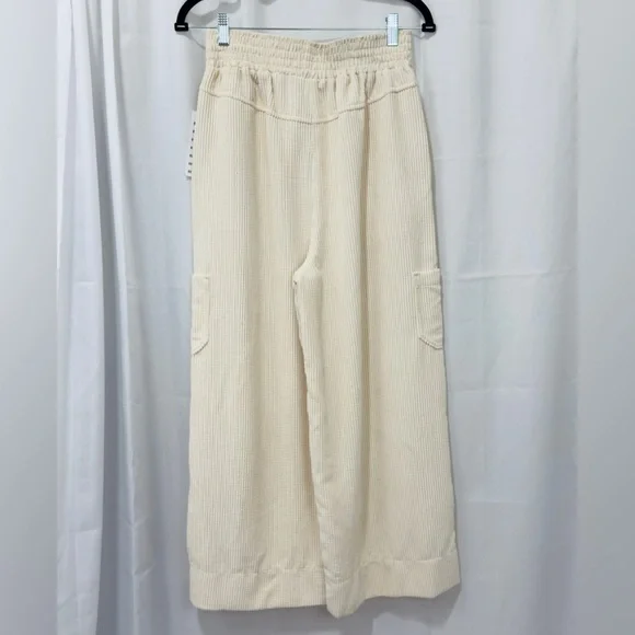 Urban Outfitters Ivory High Waist Flowy Wide-Leg Corduroy Pants. Small. NWT - Picture 12 of 15
